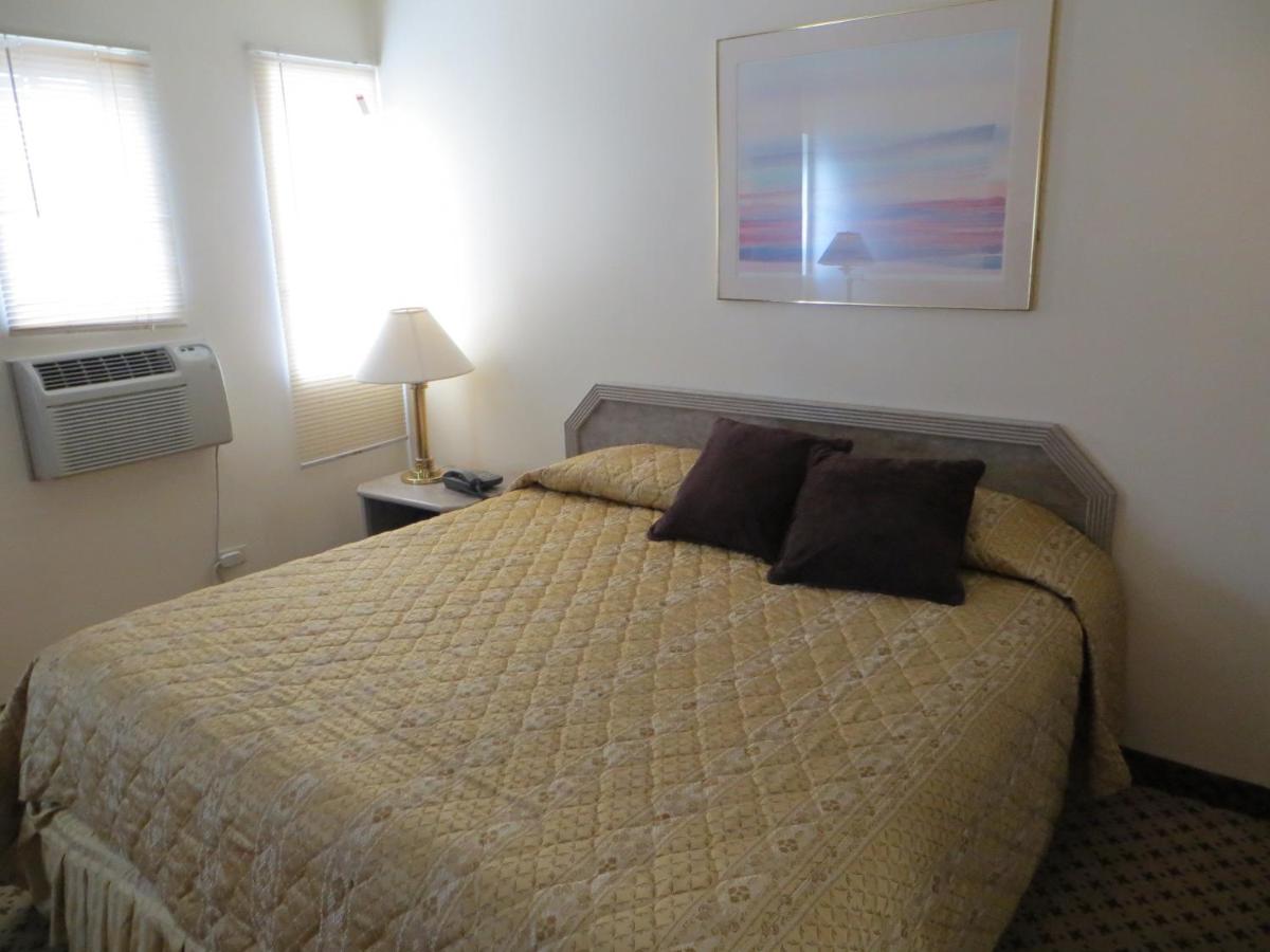 Popular attractions Area Nearby Property